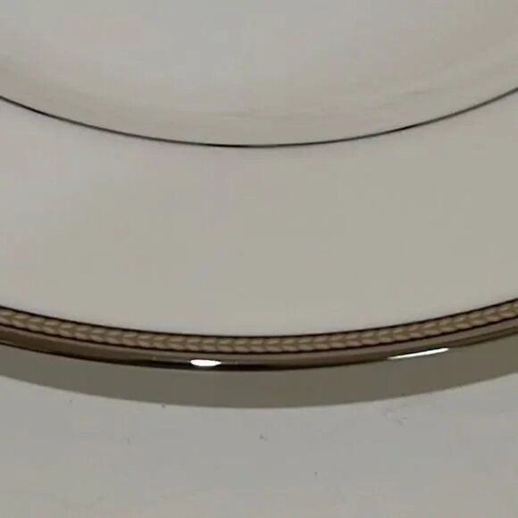 Kate Spadce Snora Knot 3 PC set (Dinner, Salad, Saucer Plates) - Picture 13 of 13